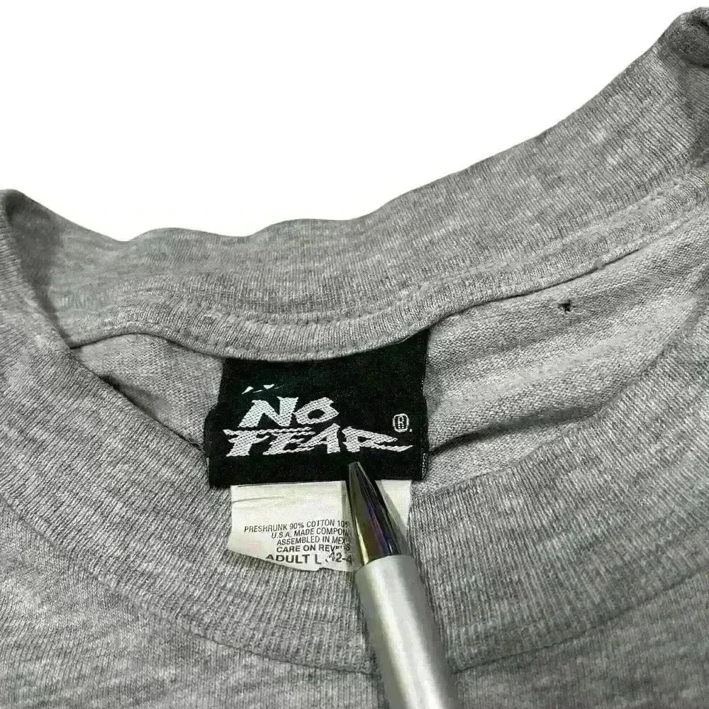 vintage y2k No fear t-shirt size large grey color - Picture 4 of 5